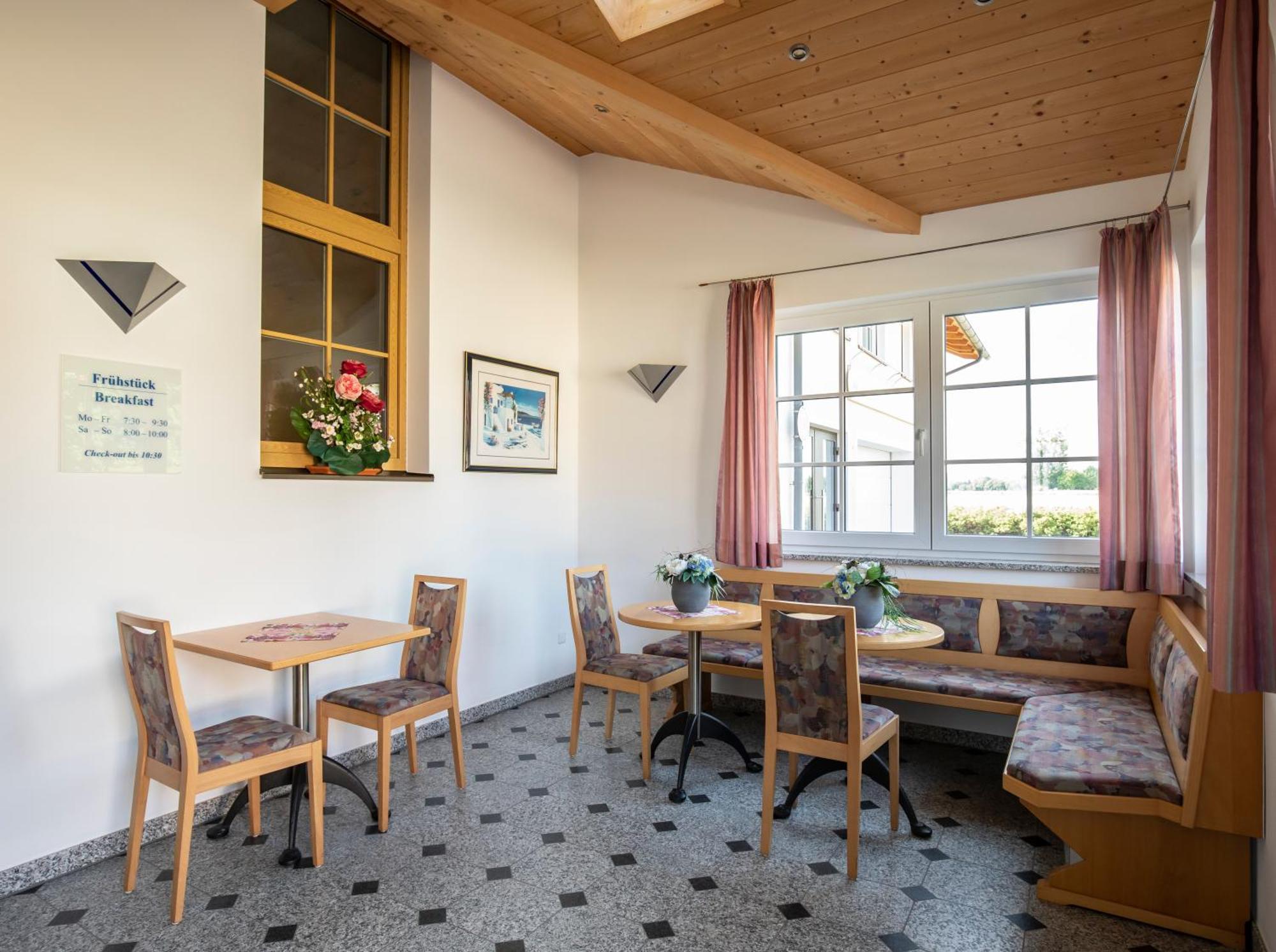 Pension Demmel, Bed & Breakfast Bruckmühl Екстериор снимка